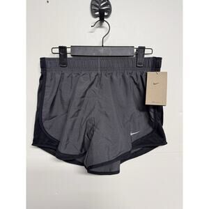 Nike Dri Fit Tempo Athletic Shorts Womens Small Gray Black Classic Fit Running